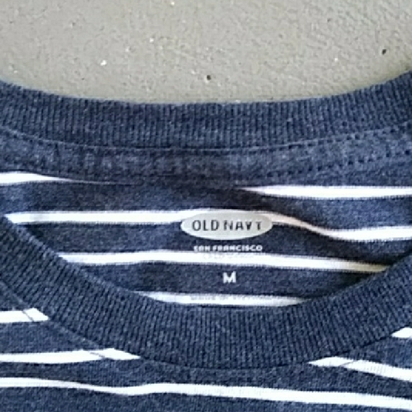 Lot of 3 Old Navy Striped Long Sleeve Tees Size Medium - Picture 4 of 4